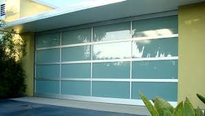 Panoramic Glazed Sectional Door Le
