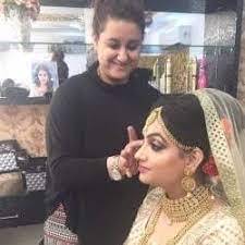 beauty parlours in jhansi
