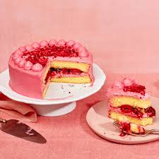 raspberry cake with whipped cream