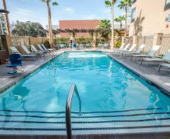 hotels to southern california insute