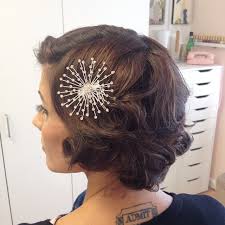 Thin hair updo short hair bun short hair styles easy short wedding hair retro hairstyles trending hairstyles short hairstyles for women bun hairstyles the wedding's right around the corner, and you still don't know which one of the beautiful wedding hairstyles for short hair to pick? 40 Best Short Wedding Hairstyles That Make You Say Wow