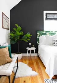 26 affordable accent wall ideas that