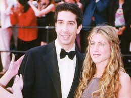 Jennifer aniston and david schwimmer confirmed to be just 'friends'. Friends Reunion David Schwimmer Jennifer Aniston Reveal They Almost Dated Recreate Ross Rachel S Epic Kiss Pinkvilla