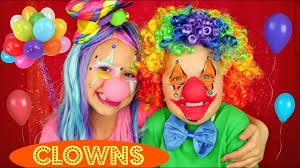 clown face makeup tutorial and costumes