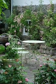 17 Shabby Chic Garden For Romantic Feel