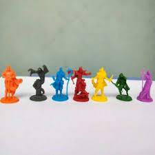 Déjate envolver por un mundo increíble con seres fascinantes en este juego de rol. 6 Lotes De 7 Figuritas Para Juegos De Rol Miniaturas Ebay