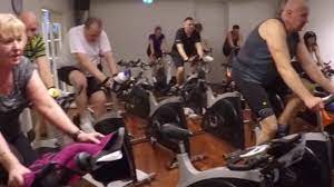 Fitness World Kokkedal - Bikefit - YouTube