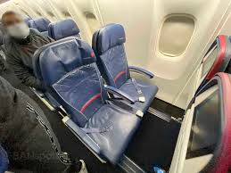 delta 767 300 comfort plus review don