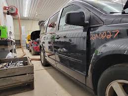 2016 Dodge Caravan Passenger Right