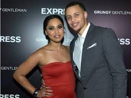 I mean, it was friend vibes … until i dodged the first kiss, ayesha said. Stephen Curry And Wife Ayesha Inside Their Marriage And Relationship