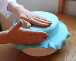 How To Cover A Cake With Fondant