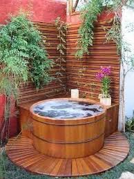 25 Outdoor Jacuzzi Ideas That Will Make
