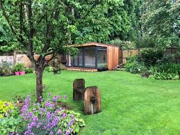 Design A Perfect Garden Room This