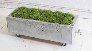 diy concrete planter 16