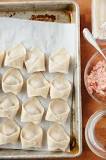 How do you keep wontons from falling apart?