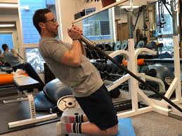 eccentric quad strengthening shown to