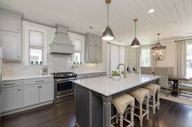 shaker style kitchen cabinets have