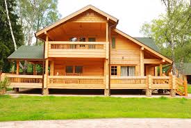 Las casas prefabricadas de madera suelen ser muy económicas dado el bajo precio de sus materiales. Ventajas De Vivir En Una Casa Prefabricada De Madera Housage