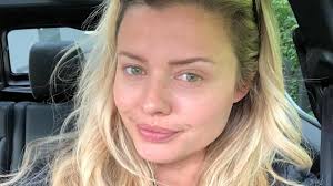 how the no makeup selfie is changing