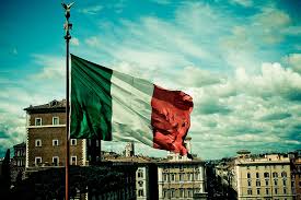 Italy flag 3 x 5 ft. History Of The Italian Flag Through Centuries And History Life In Italy