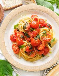 tomato basil pasta ready in 15 mins