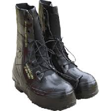 U S G I Extreme Cold Temperature Boots Unissued