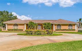 3082 Landings Court Haines City Fl