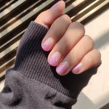 french ombre nails with glitter 37
