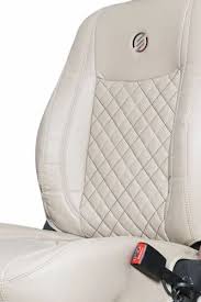 Venti 3 Perforated Art Leather Car Seat