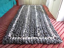 giant plarn rug pattern