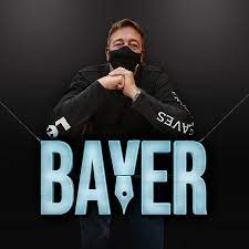 Journalist and activist zsolt bayer is best known for his xenophobic views and close ties to the ruling party of prime minister viktor orban. Bayer Zsolt Hivatalos Oldala Startseite Facebook