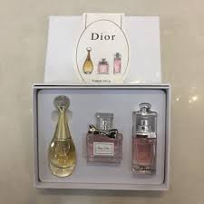 Dior gift sets for every occasion: Dior Mini Perfume Gift Set Off 78 Www Amarkotarim Com Tr
