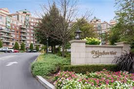 The Wyndham West Garden City Ny Homes