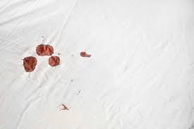 how to get period blood out of mattress