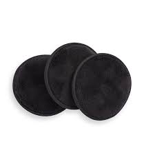 black reusable makeup remover discs