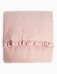 Dekoratif yatak örtüsü olarak kullanmak için de idealdir. Ev Dekorasyon Pembe Yumusak Dokulu Yatak Ortusu T35004118t Marks Spencer