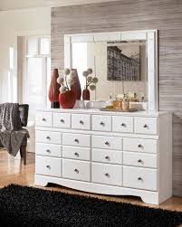Shop rugs from ashley furniture homestore armenia. Ashley Furniture Ashley Furniture Dresser And Mirror