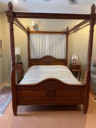 Four Poster Teak Bed Queen Size