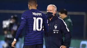 Didier deschamps is very much a reflection of france. French Team Didier Deschamps The Players Know Very Well That It S Me Who Decides