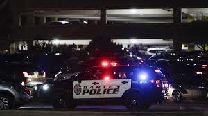 3 shot in a suburban Chicago mall. A ...