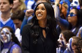 Espn analyst maria taylor is parting ways with the network, weeks after an internal controversy involving taylor. Maria Taylor Breaks Silence On Rachel Nichols Nba Finals Drama Ebony