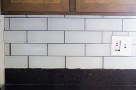 Getting the layout right and. Tips And Tricks For Diy Subway Tile Backsplash Installation Clarks Condensed