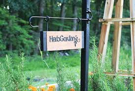 A garden sign is a great way of injecting a bit of personality into your garden. Diy Garden Signs With The Cricut Maker Home Made By Carmona