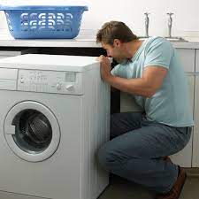 3 façons de récupérer un objet coincé dans la machine à laver