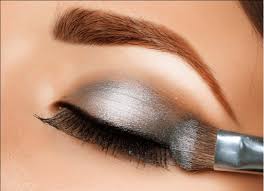 6 easy steps to smokey eye makeup