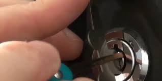 The key that came with it is not working. How To Open A Sentry Safe Without A Key Or Combination