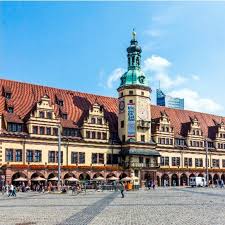 Entdecken sie die reiseangebote der leipzig tourismus und marketing gmbh zu den vorstellungen von richard wagners opern in leipzig 2021! Leipzig Germany Amazon Jobs