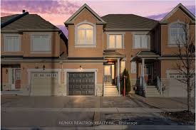 richmond hill homes page 40