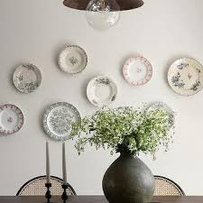 Dining Room Wall Plates Design Ideas