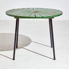 Round Metal Garden Table For At Pamono